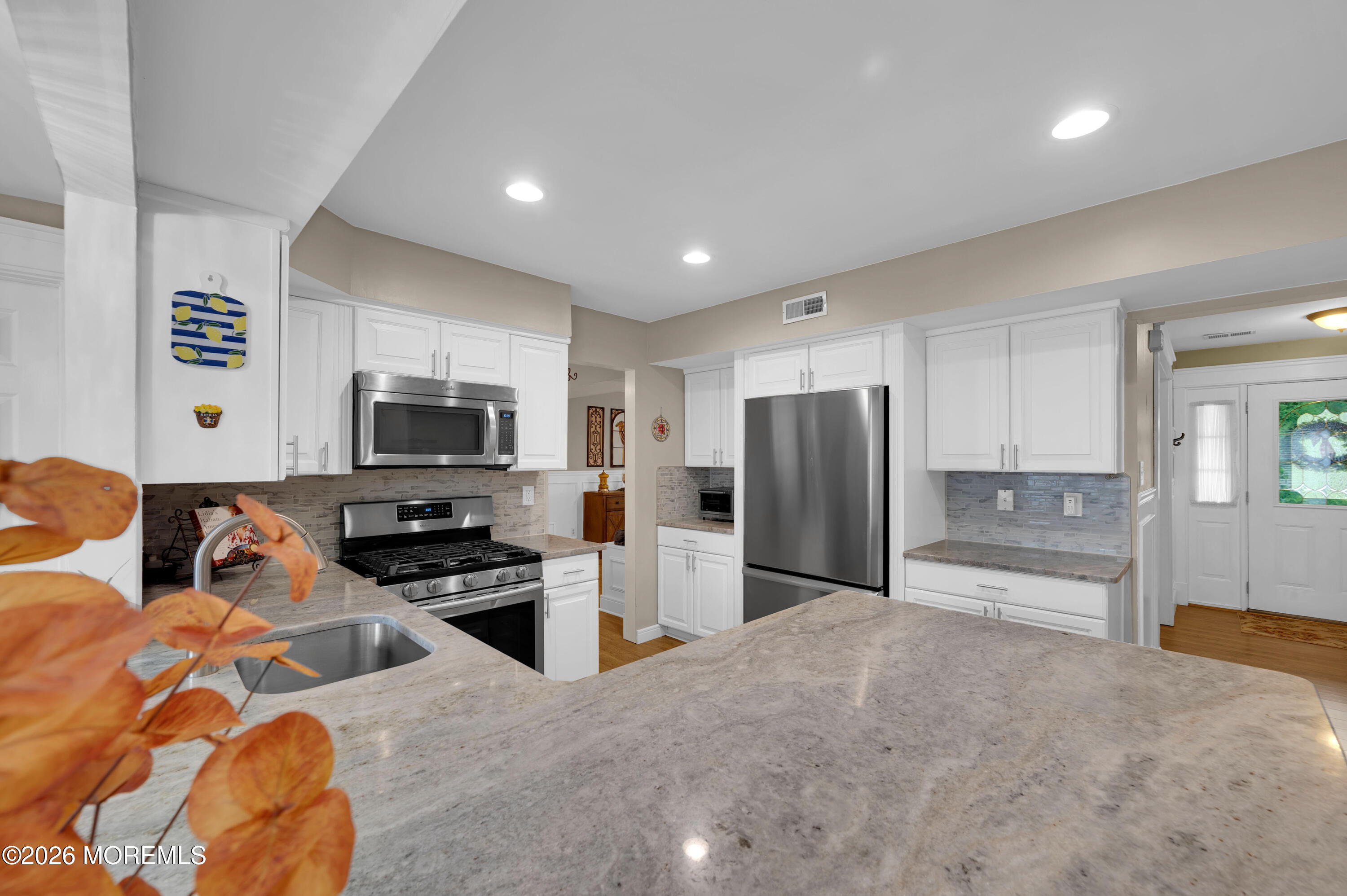11 Yellowstone Lane Howell NJ 07731