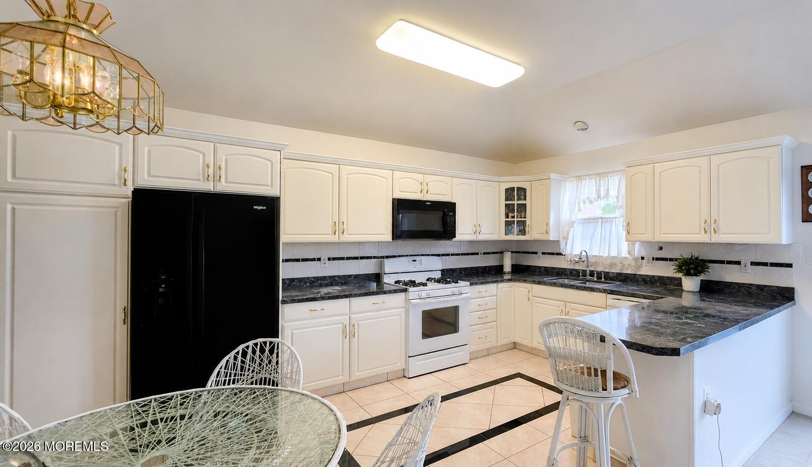 83 Westport Drive Toms River NJ 08757