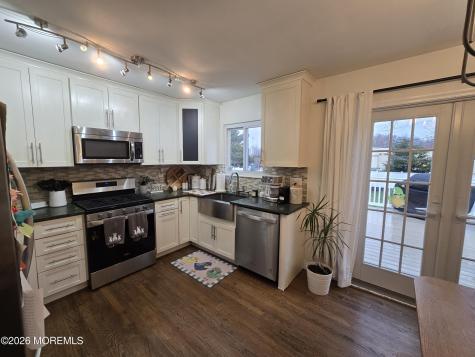 5 Stratton Place Middletown NJ 07748