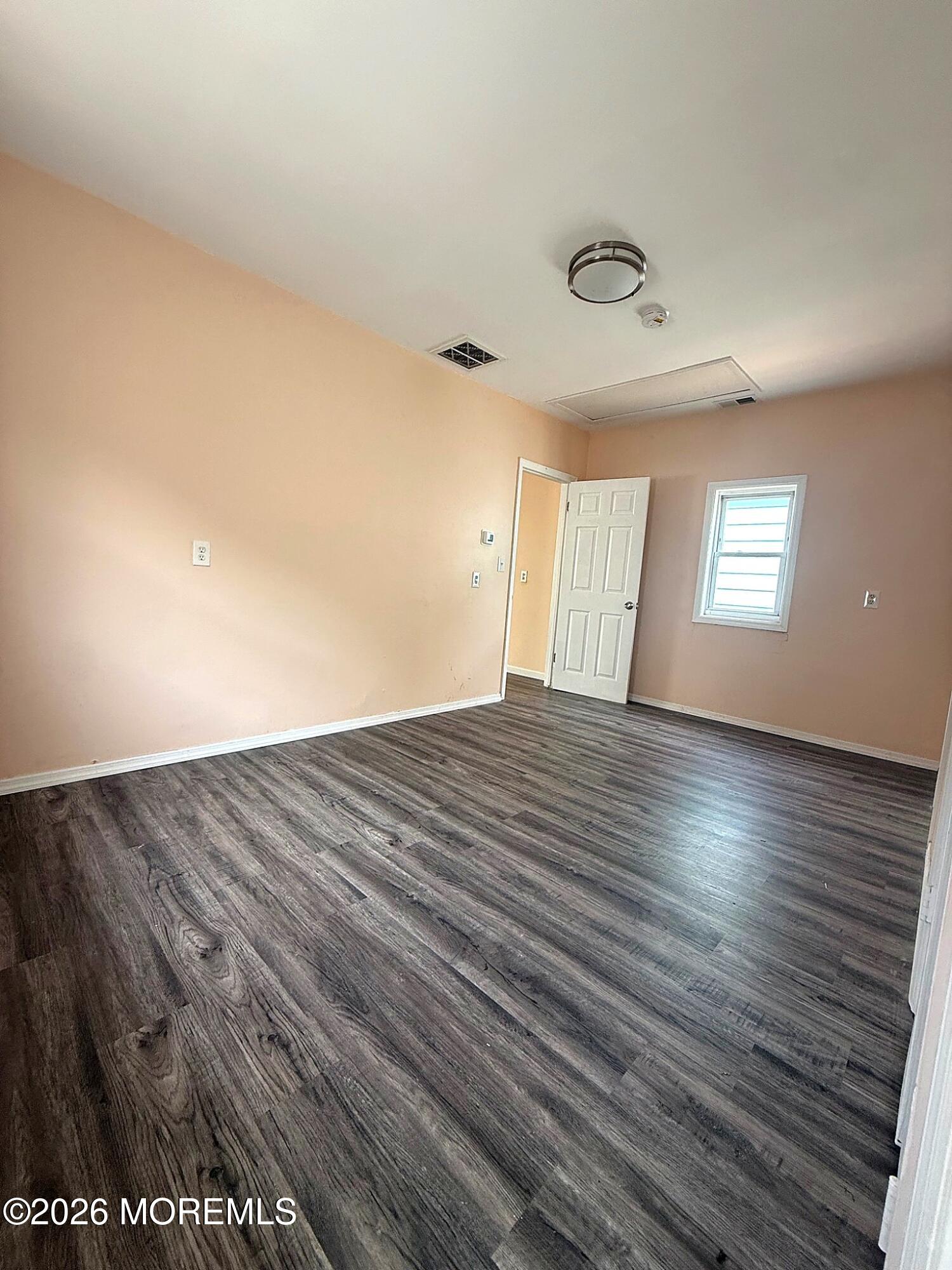 22 Seaside Place Keansburg NJ 07734