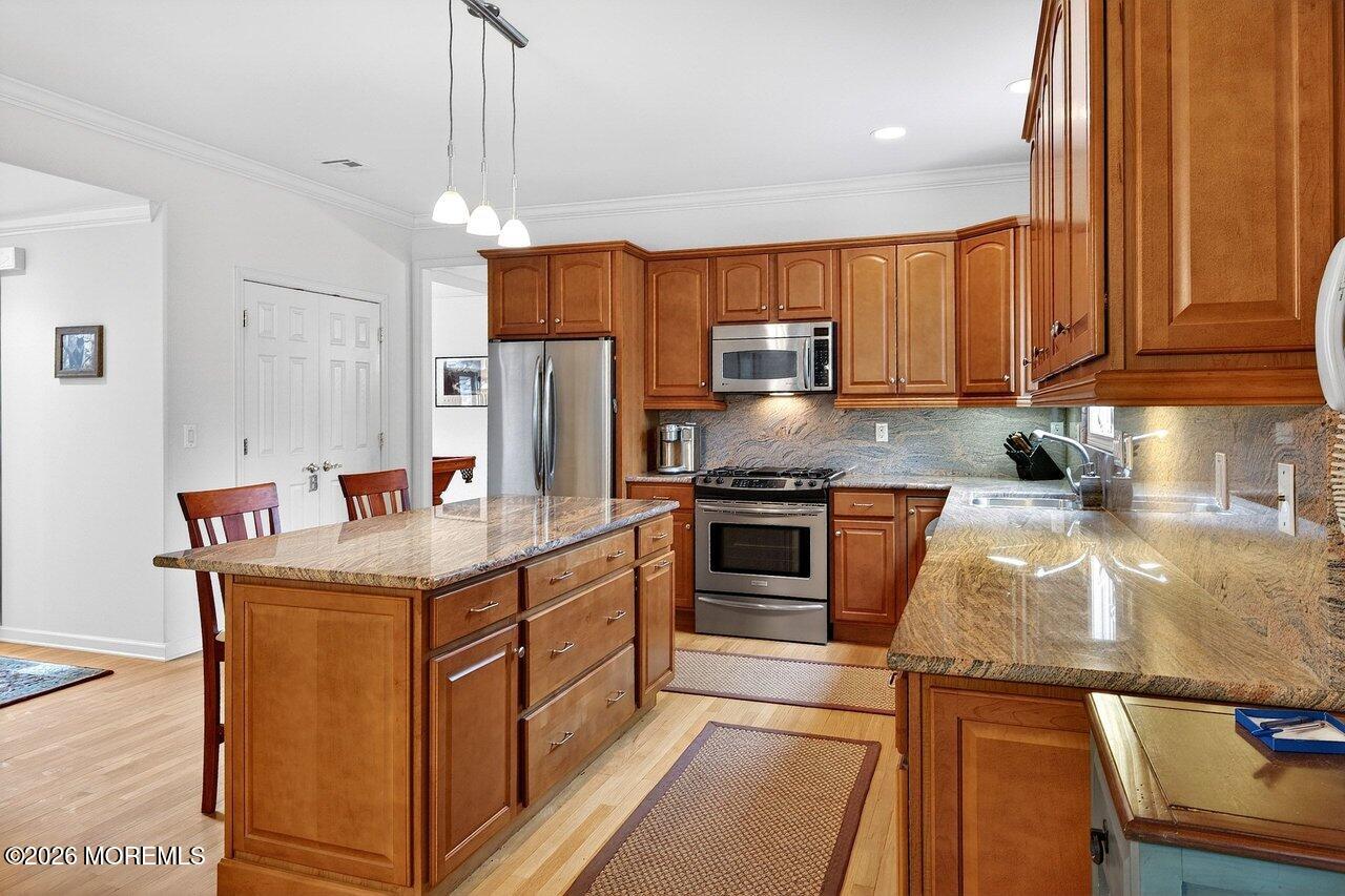 77 Hemlock Drive New Egypt NJ 08533