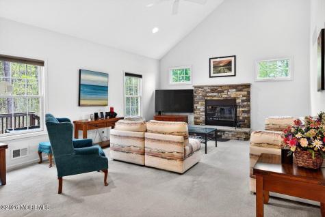 77 Hemlock Drive New Egypt NJ 08533