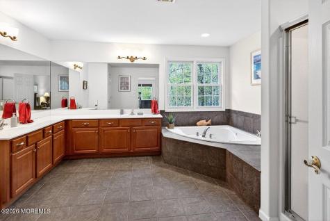 77 Hemlock Drive New Egypt NJ 08533