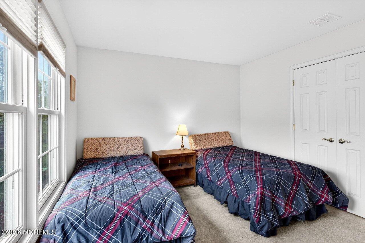 77 Hemlock Drive New Egypt NJ 08533