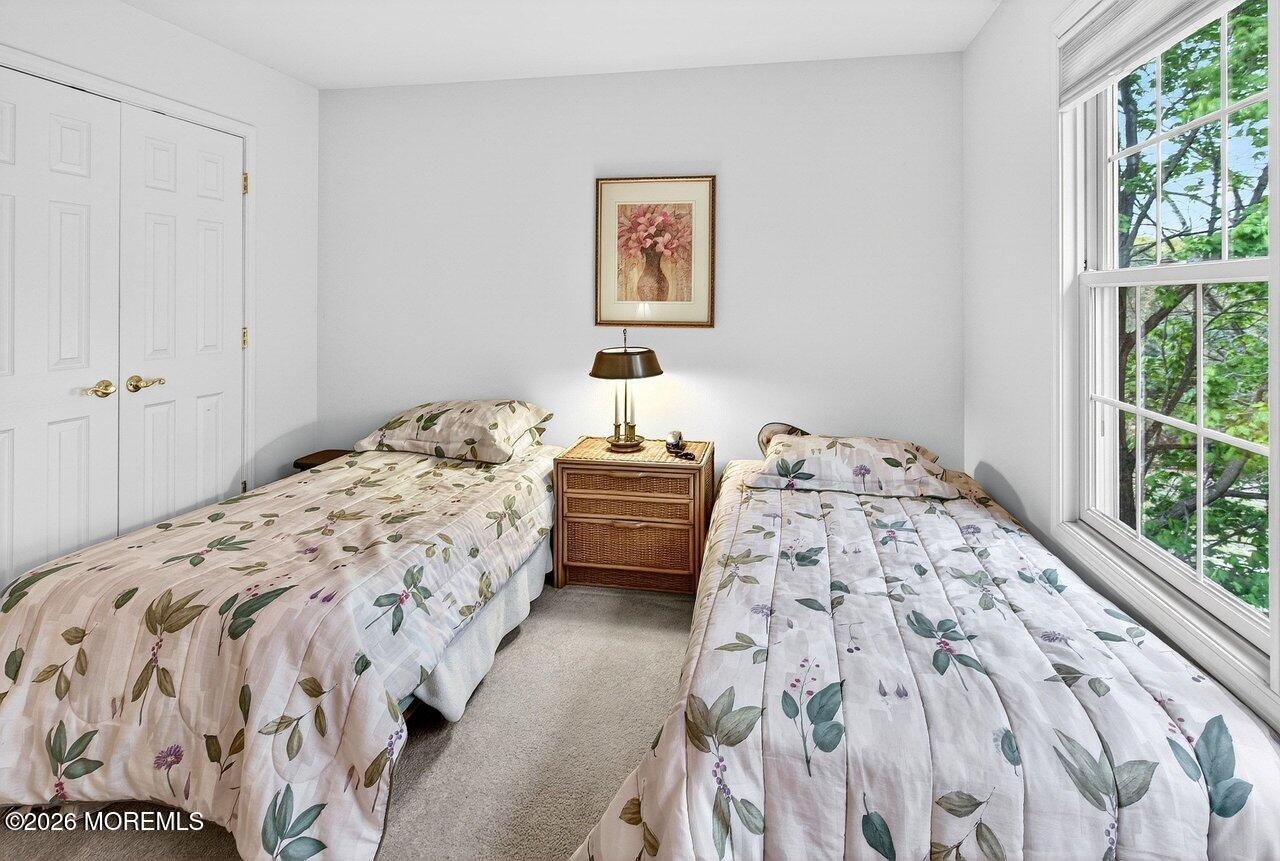 77 Hemlock Drive New Egypt NJ 08533