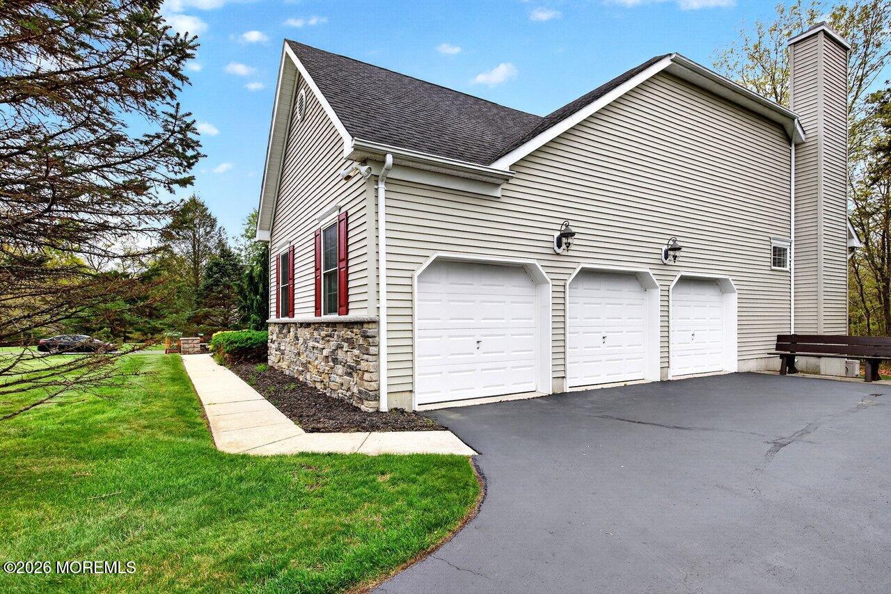 77 Hemlock Drive New Egypt NJ 08533