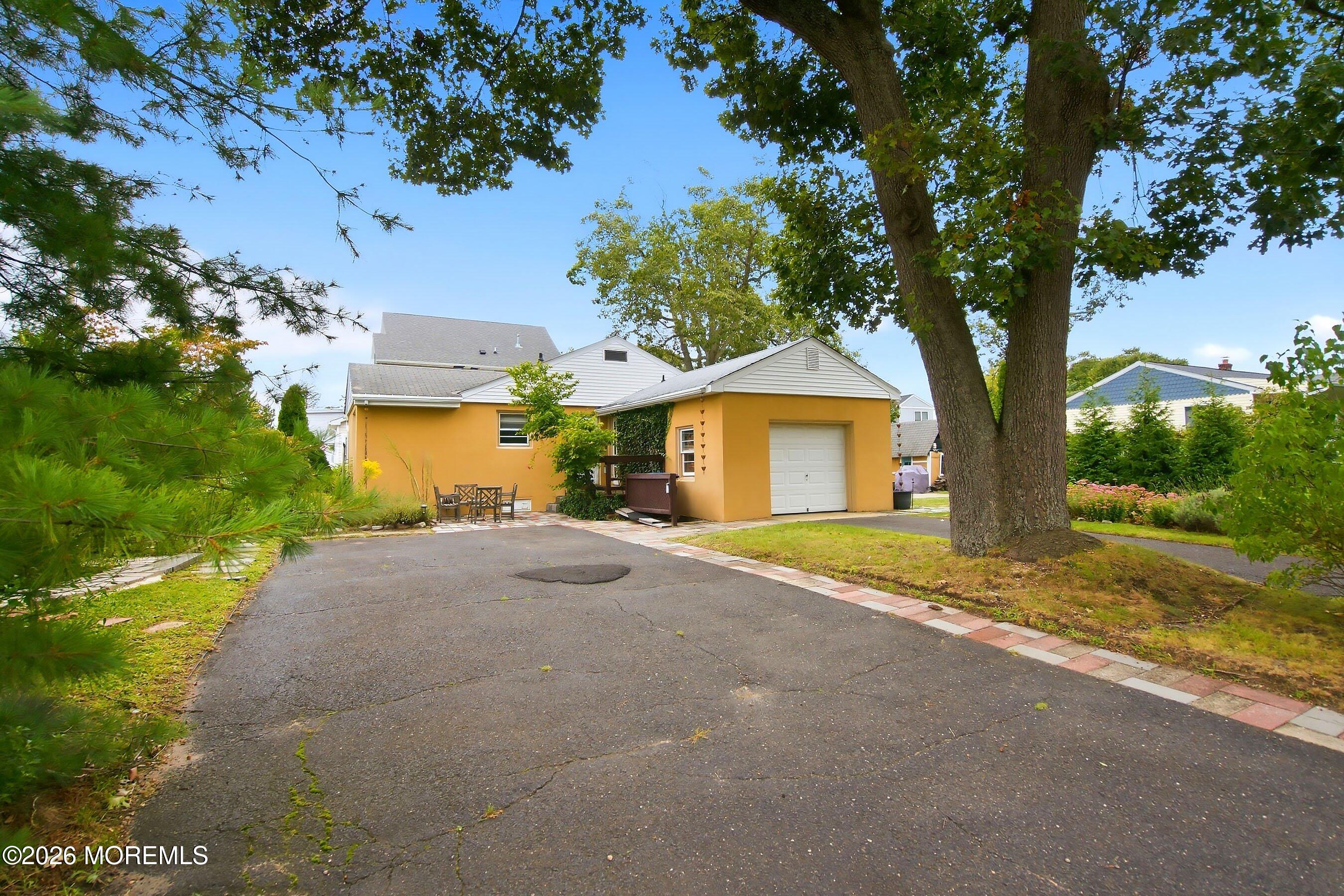 1126 17th Avenue West Belmar NJ 07719