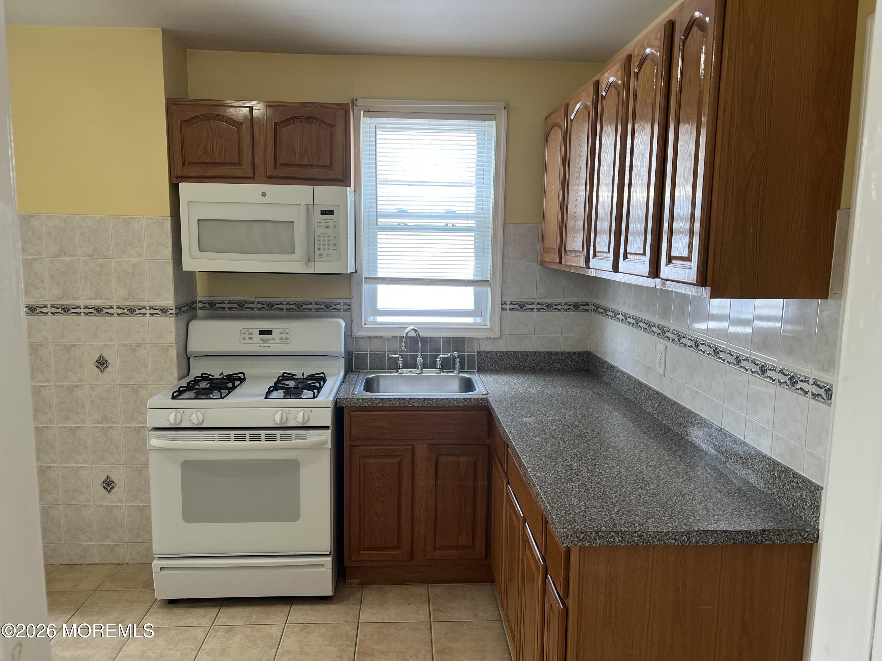 44 High Street New Brunswick NJ 08901