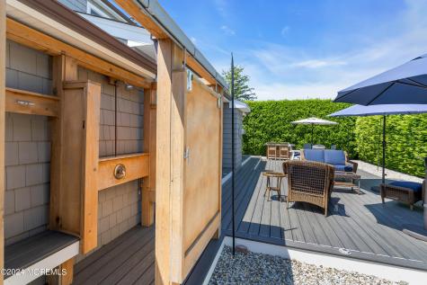 23 Wesley Street Monmouth Beach NJ 07750