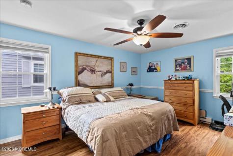 18 Banbury Avenue Manchester NJ 08759
