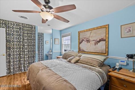 18 Banbury Avenue Manchester NJ 08759