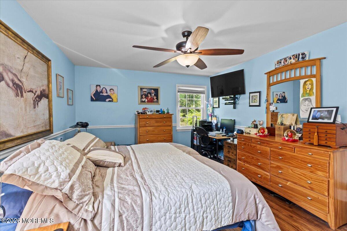 18 Banbury Avenue Manchester NJ 08759