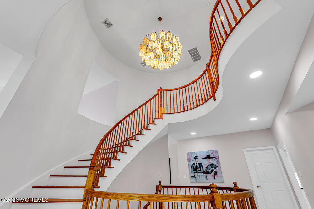 118 Mountainside View Morganville NJ 07751