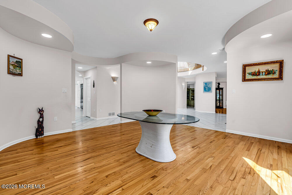 118 Mountainside View Morganville NJ 07751