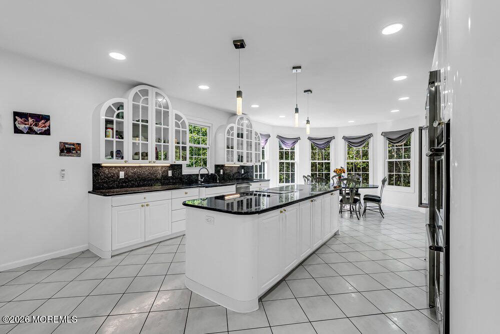 118 Mountainside View Morganville NJ 07751