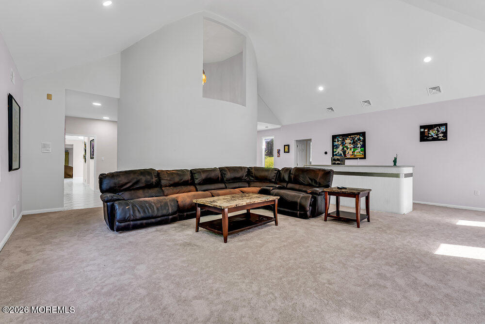 118 Mountainside View Morganville NJ 07751