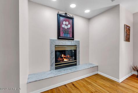118 Mountainside View Morganville NJ 07751