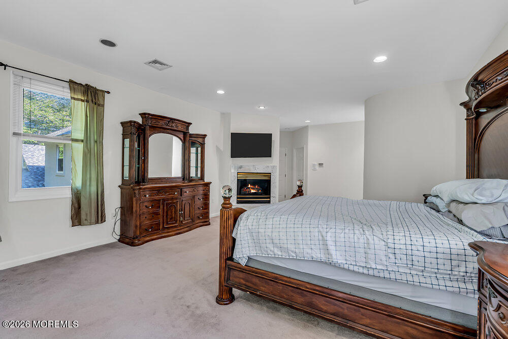118 Mountainside View Morganville NJ 07751