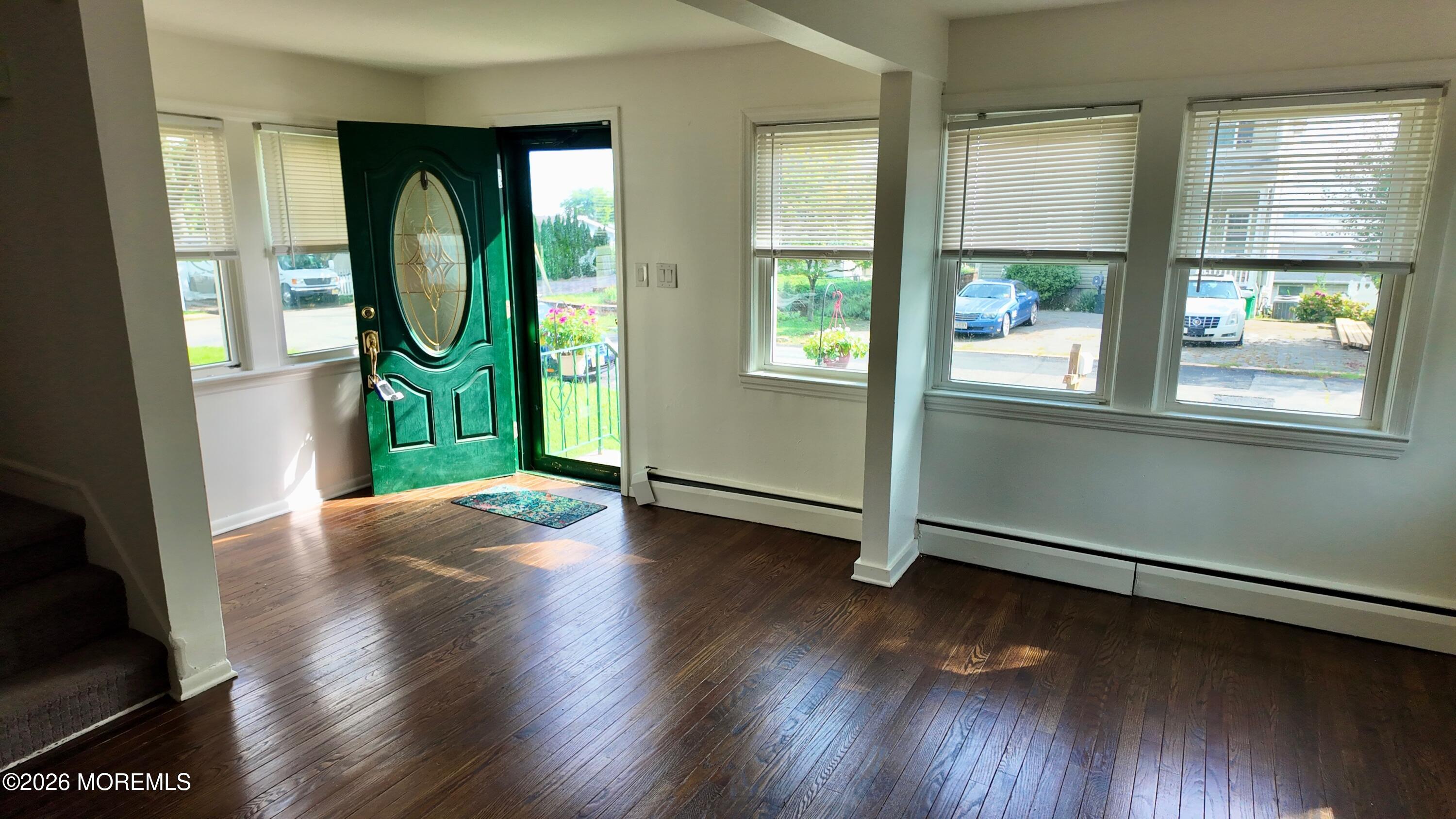 1142 Woodmere Drive Keyport NJ 07735