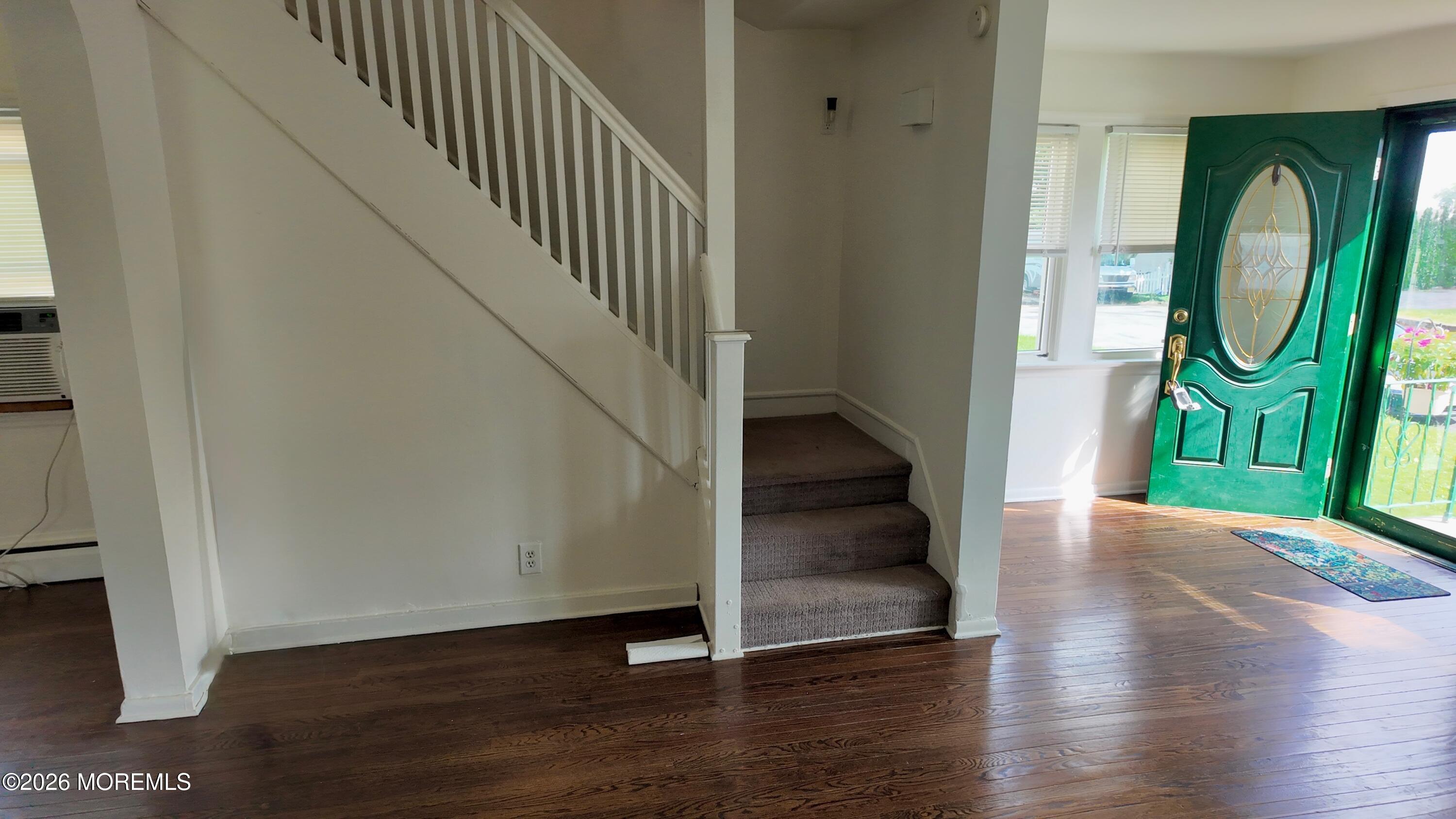 1142 Woodmere Drive Keyport NJ 07735