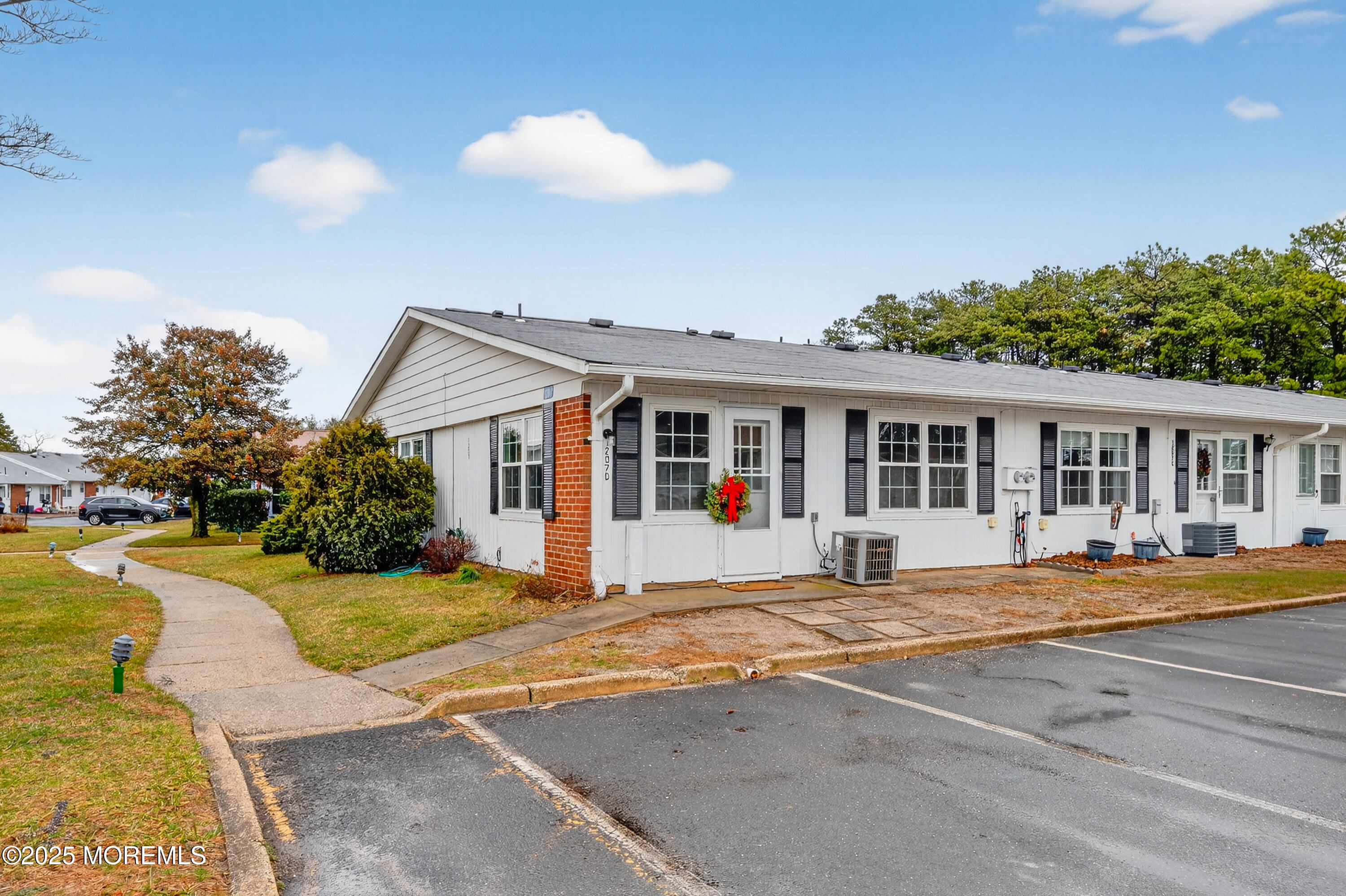 1207D Shetland Drive Lakewood NJ 08701