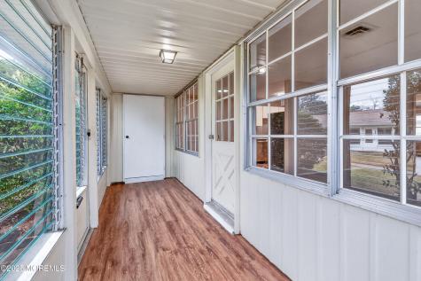 1207D Shetland Drive Lakewood NJ 08701