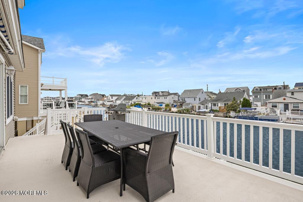 27 Joshua Drive Manahawkin NJ 08050