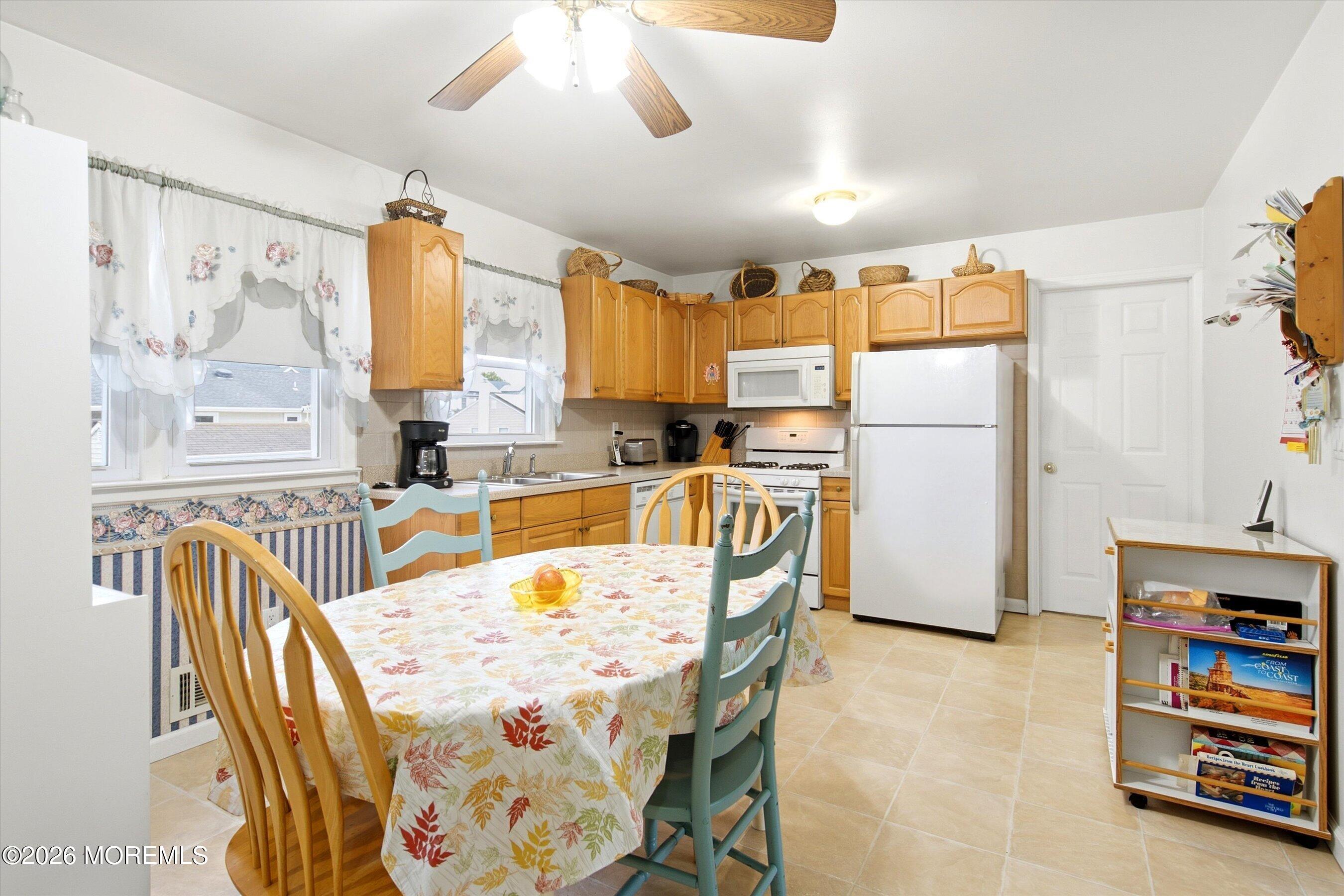 428 Tiller Avenue Beachwood NJ 08722