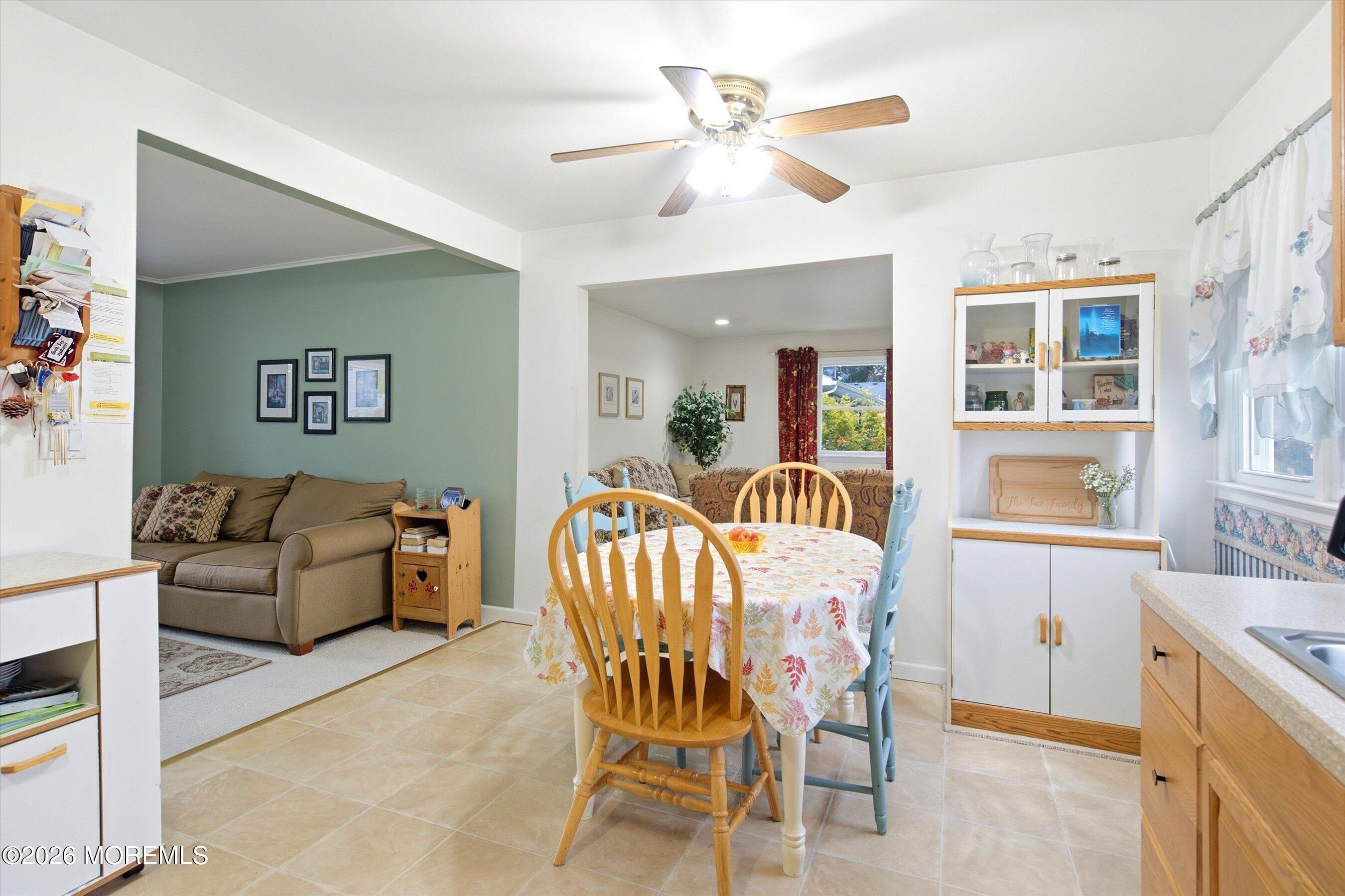 428 Tiller Avenue Beachwood NJ 08722