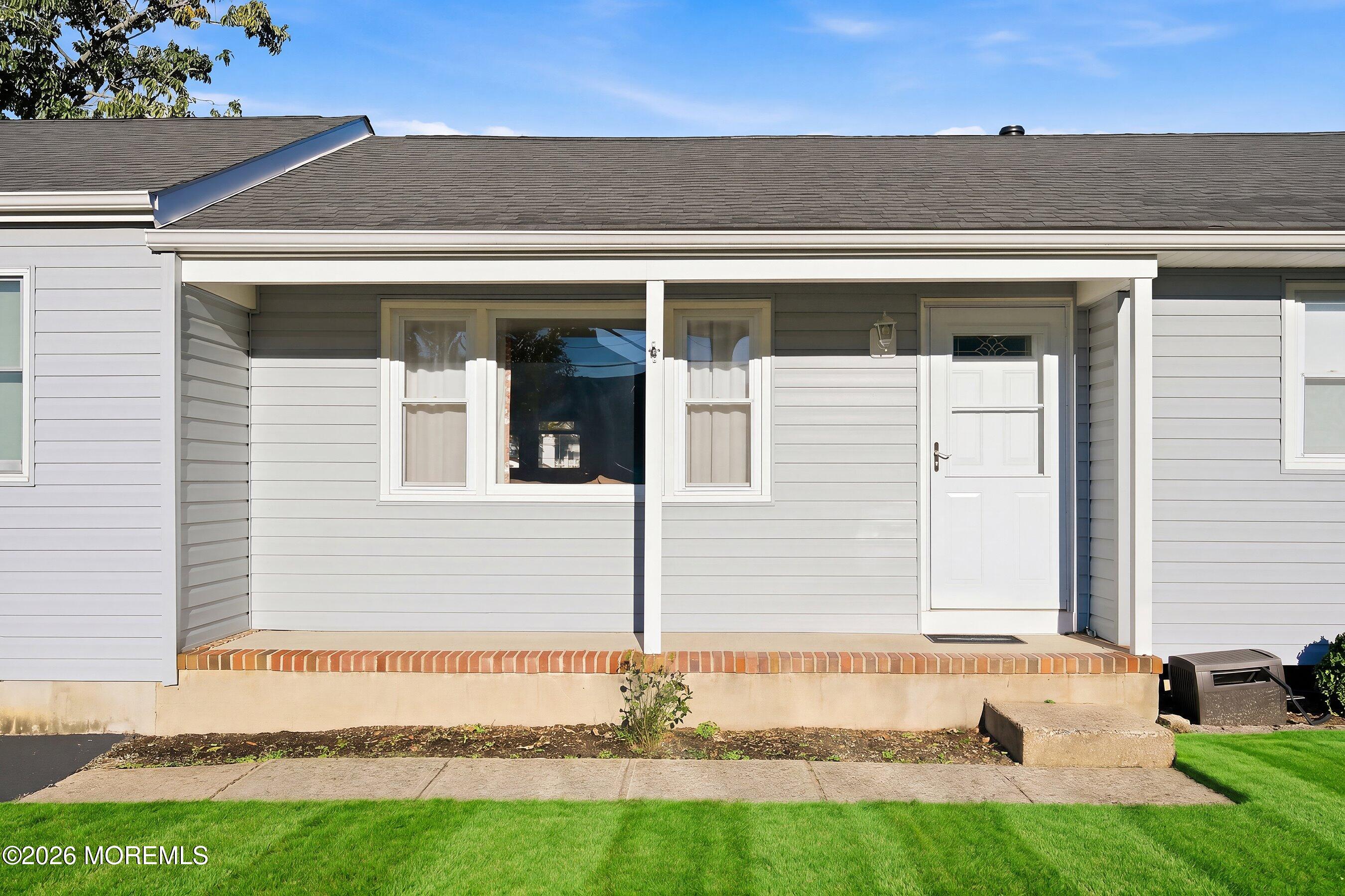 428 Tiller Avenue Beachwood NJ 08722