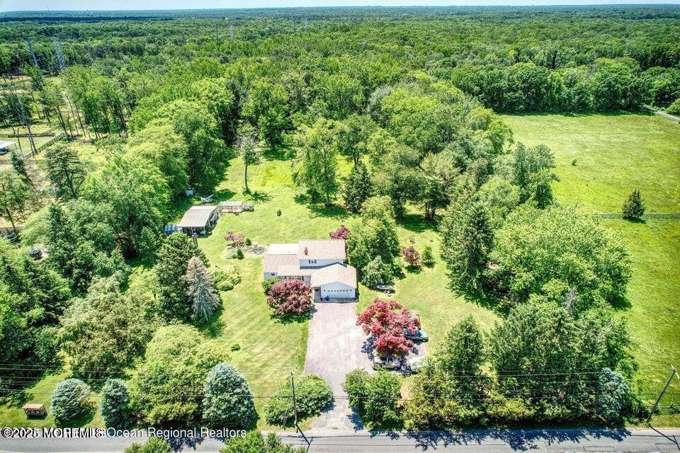150 Easy Street Howell NJ 07731