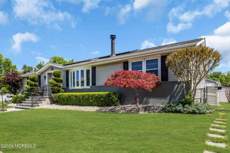 3 Brookview Lane Manalapan NJ 07726