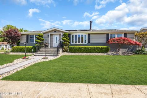 3 Brookview Lane Manalapan NJ 07726