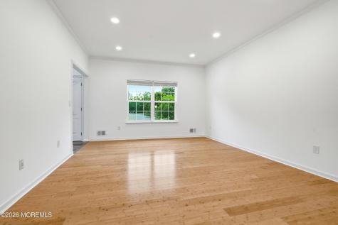 10 Etty Court Manchester NJ 08759
