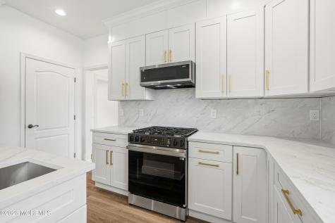 10 Etty Court Manchester NJ 08759