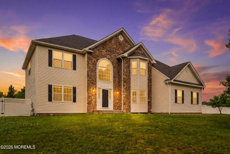 10 Etty Court Manchester NJ 08759
