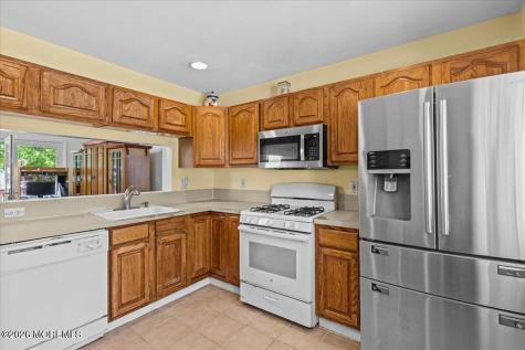 123 Mermaid Drive Manahawkin NJ 08050