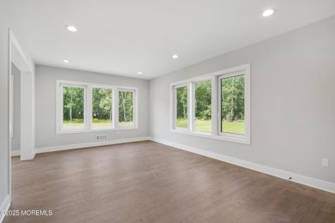 8 Haystack Court Howell NJ 07731