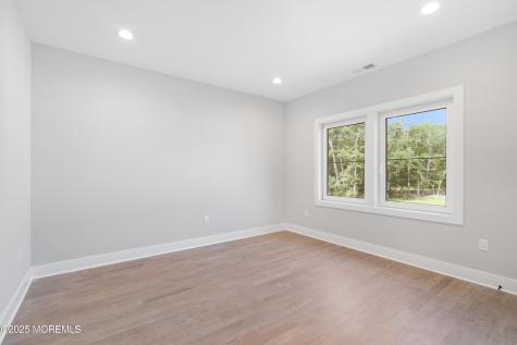 8 Haystack Court Howell NJ 07731