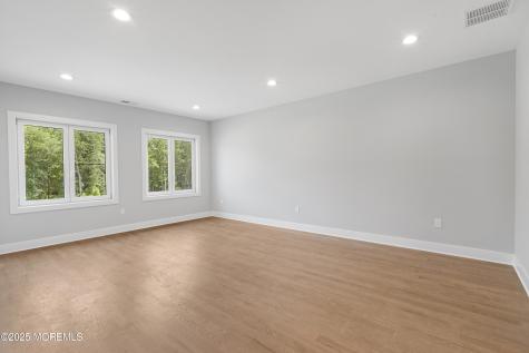 8 Haystack Court Howell NJ 07731
