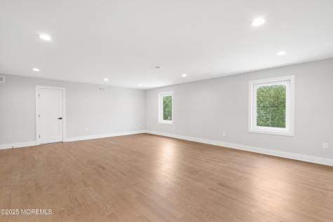 8 Haystack Court Howell NJ 07731