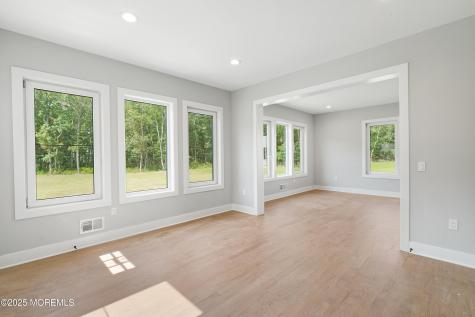8 Haystack Court Howell NJ 07731