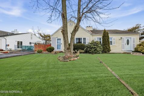 3243 Mystic Port Place Toms River NJ 08753