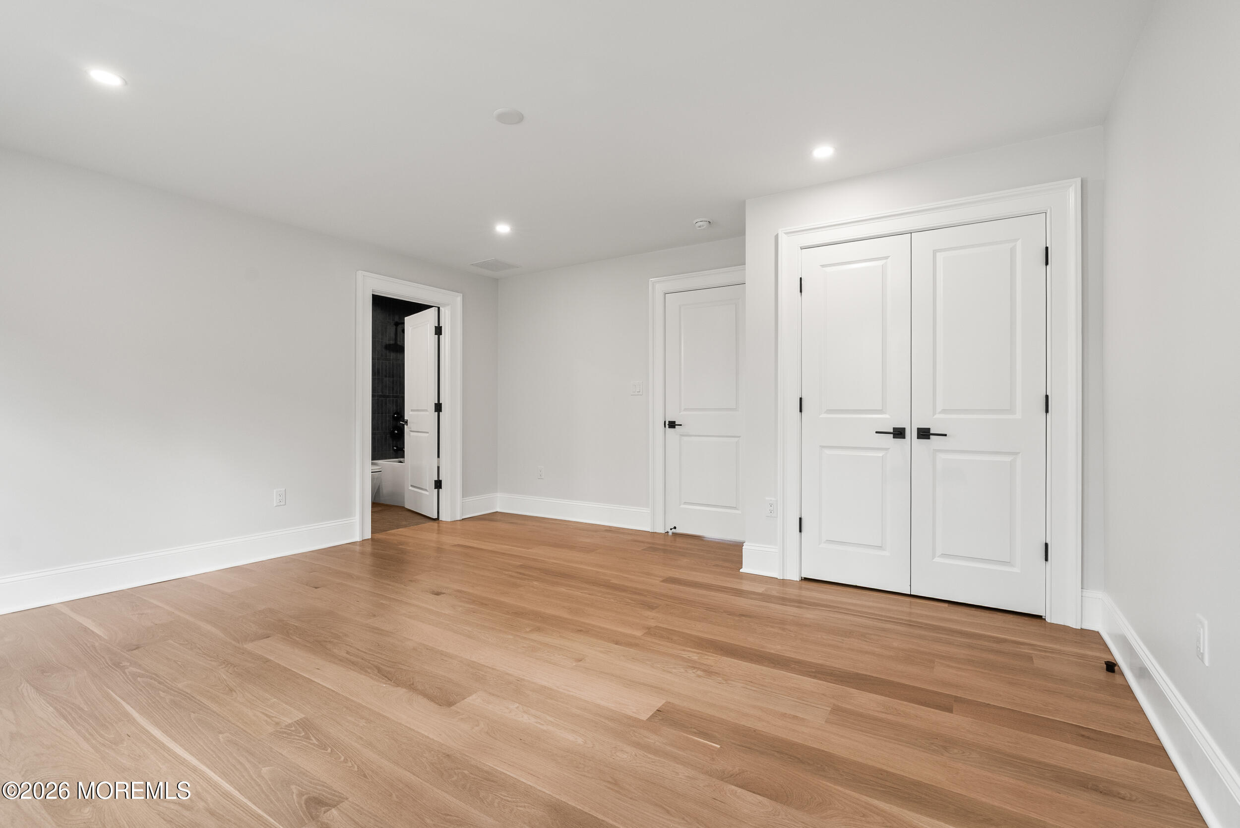 8 Buchhop Lane Red Bank NJ 07701