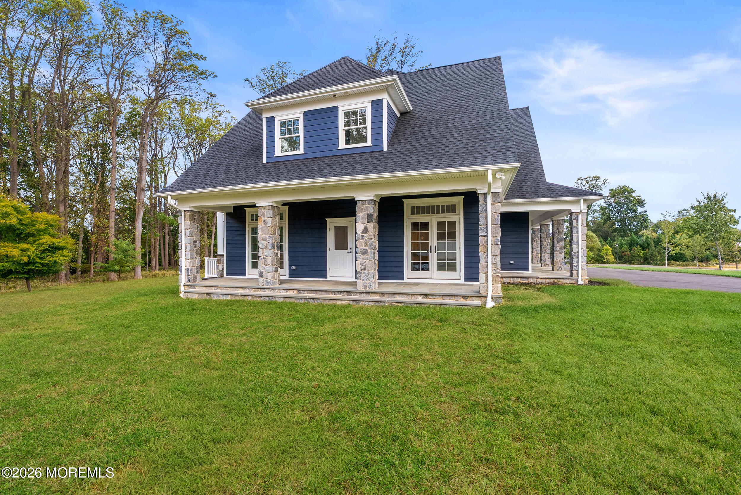 8 Buchhop Lane Red Bank NJ 07701