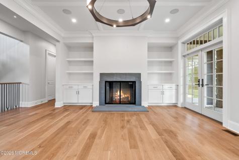 8 Buchhop Lane Red Bank NJ 07701