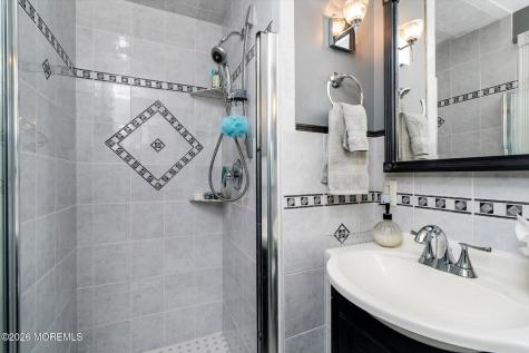 88 Stratford Drive Manalapan NJ 07726