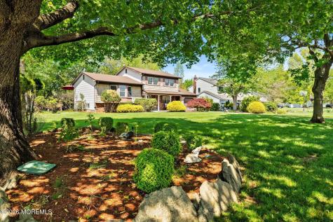 88 Stratford Drive Manalapan NJ 07726