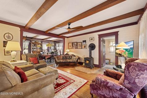 108 Clay Street Tuckerton NJ 08087