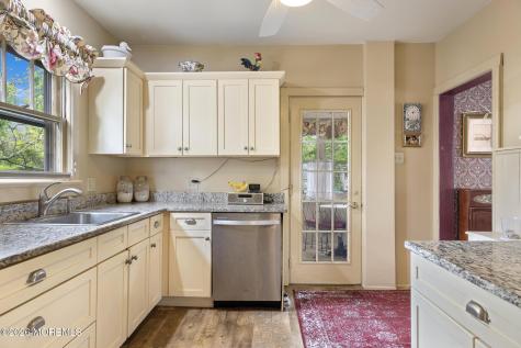 108 Clay Street Tuckerton NJ 08087